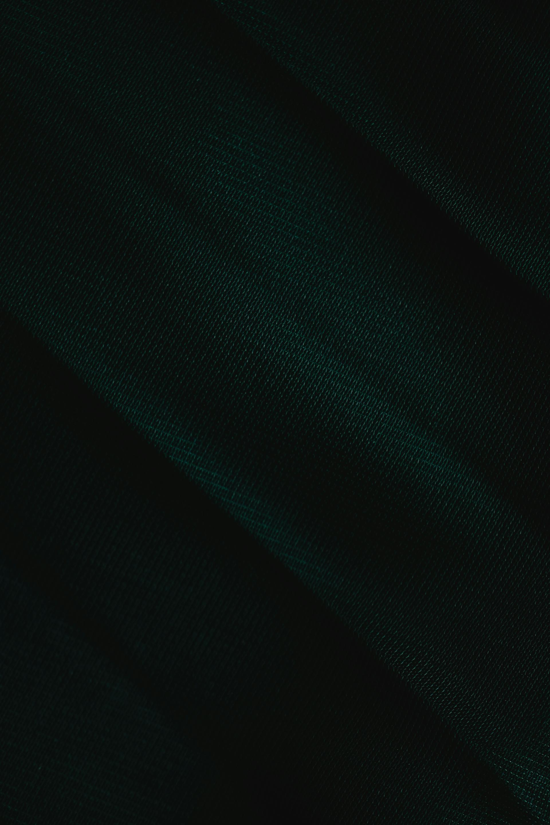 داستان گالری آز